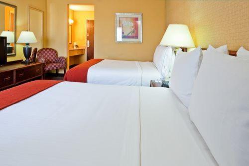 Holiday Inn Express Hotel Fort Campbell-Oak Grove By Ihg Phòng bức ảnh