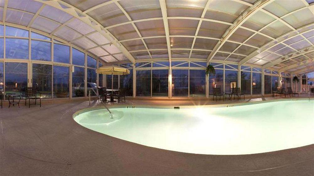 Holiday Inn Express Hotel Fort Campbell-Oak Grove By Ihg Ngoại thất bức ảnh